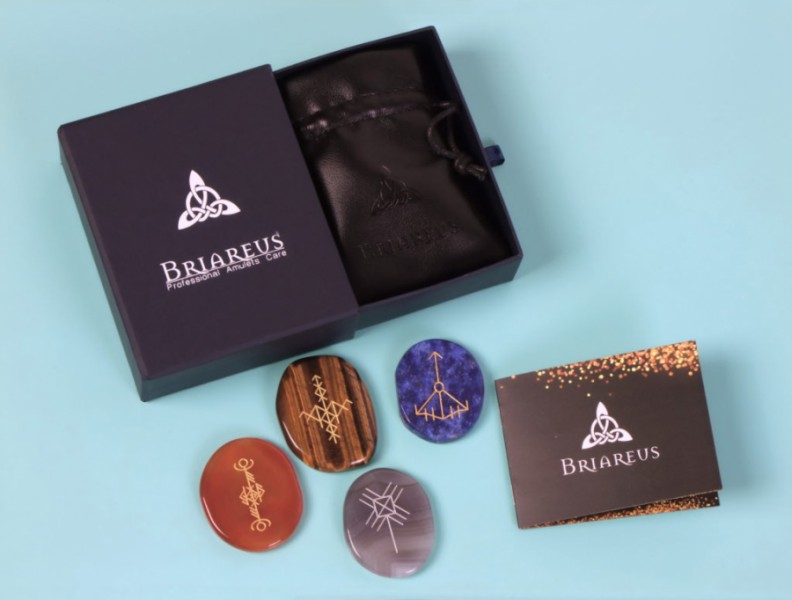 Набір рунічних амулетів Briareus " Привлечение любви и счастья " Набір рунічних амулетів Briareus " Привлечение любви и счастья "