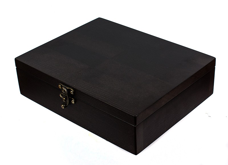 Набір " Козацька рада " : чарки 6шт у футлярі з натурального дерева Набір " Козацька рада " : чарки 6шт у футлярі з натурального дерева