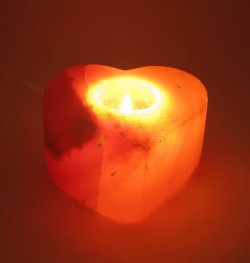 Подсвечник соляной Сердце (ch-3)(11,5х11х6 cm) (Гималайская соль)
