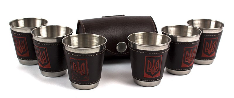 чарки Україна в шкіряному чохлі чарки Україна в шкіряному чохлі