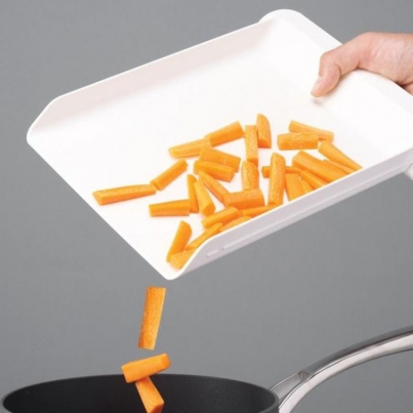 Обробна дошка з шухлядою Cut & Collect Joseph Joseph Обробна дошка з шухлядою Cut & Collect Joseph Joseph