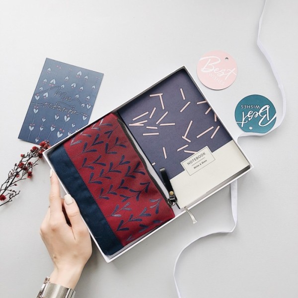 Блокнот WRITE&DRAW. PINK STICKS Блокнот WRITE&DRAW. PINK STICKS