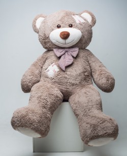 Плюшевий ведмедик Mister Medved з латками Капучіно 2 метри Плюшевий ведмедик Mister Medved з латками Капучіно 2 метри