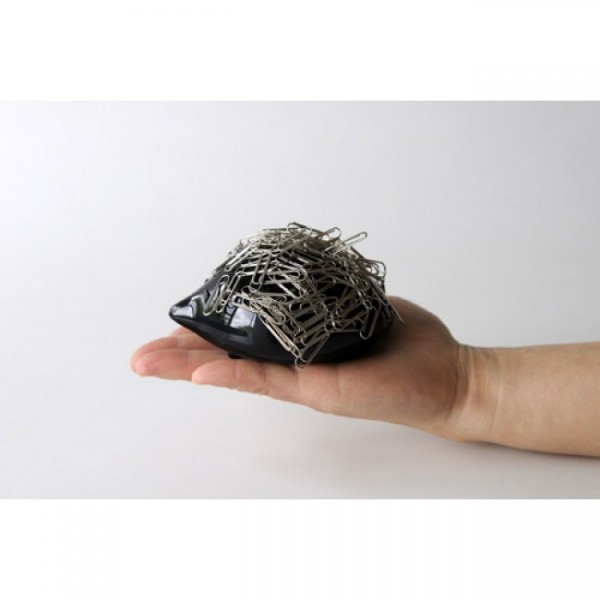 Магнітний тримач скріпок та шпильок Dozi Alessi Чорний Магнітний тримач скріпок та шпильок Dozi Alessi Чорний