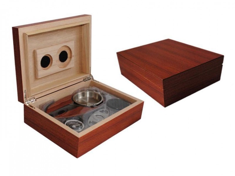 Хьюмідор для 12 сигар Хьюмідор для 12 сигар