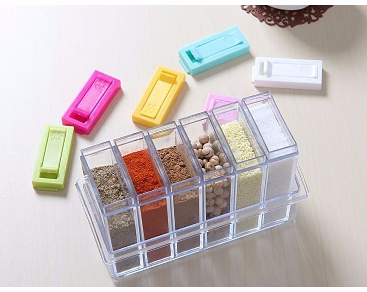 Контейнер для спецій 6 в 1 Контейнер для спецій 6 в 1