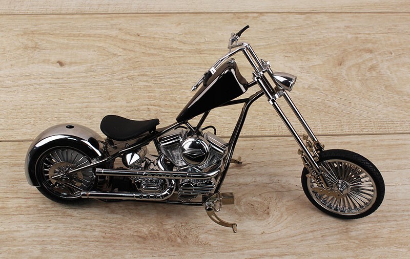 Сувенірна запальничка мотоцикл Чоппер Сувенірна запальничка мотоцикл Чоппер