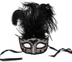 Маска венецианская с перьями черная Маска венецианская с перьями черная