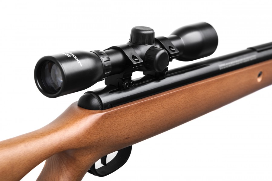 Пневматична гвинтівка Crosman "Titan NP" із оптичним прицілом . Пневматична гвинтівка Crosman "Titan NP" із оптичним прицілом .