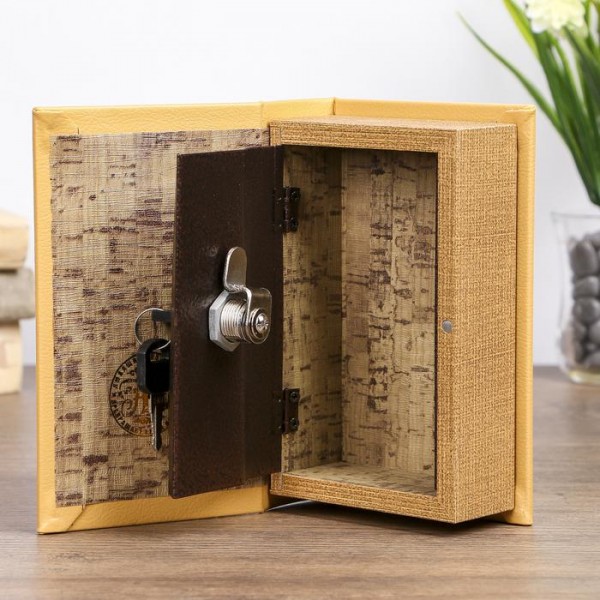 Сейф-книга Філософія риболовлі, обтягнута штучною шкірою Сейф-книга Філософія риболовлі, обтягнута штучною шкірою