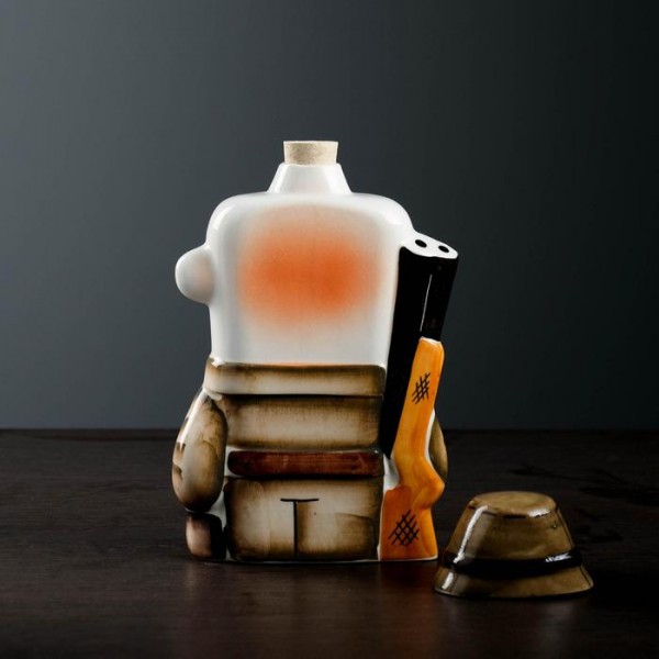 Штоф фарфоровий Мисливець Штоф фарфоровий Мисливець