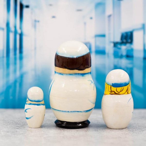 Матрьошка потрійна лялькова " Лікар " , 11 см Матрьошка потрійна лялькова " Лікар " , 11 см