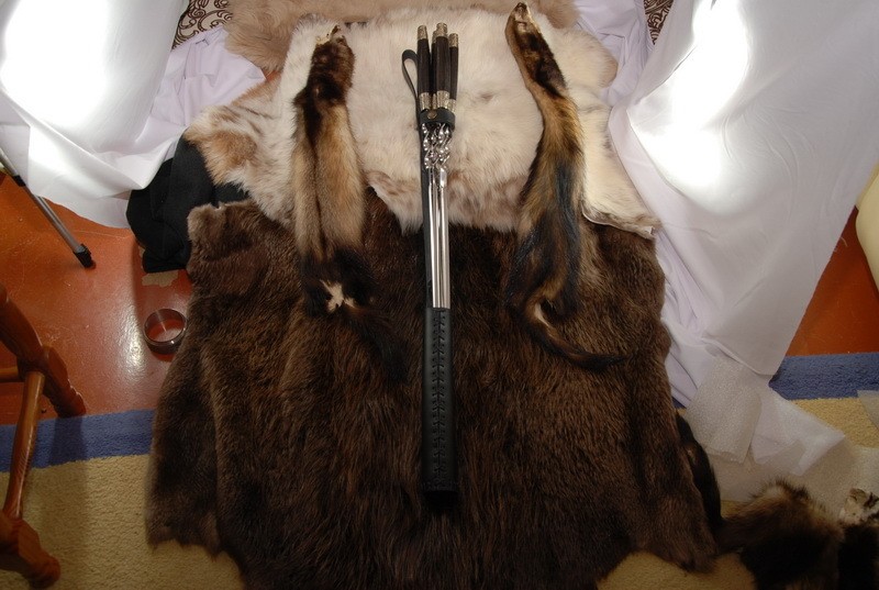 Набір шампурів ручної роботи настінний "Кельт" панно Набір шампурів ручної роботи настінний "Кельт" панно