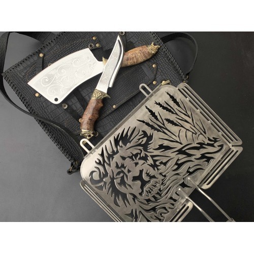 Решетка Лев с ножом и топором Решетка Лев с ножом и топором