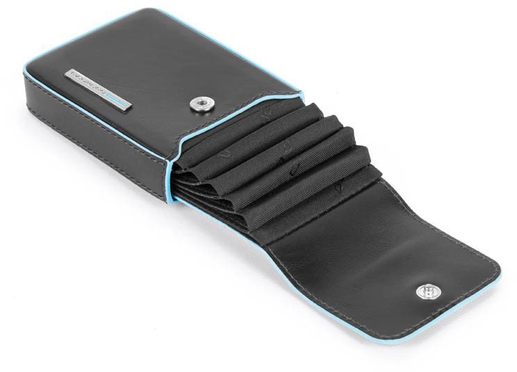 BL SQUARE/Black Кредитниця верт. з RFID захистом (7x10,5x2) BL SQUARE/Black Кредитниця верт. з RFID захистом (7x10,5x2)