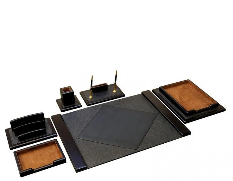 Настільний набір Кар'єра Настільний набір Кар'єра