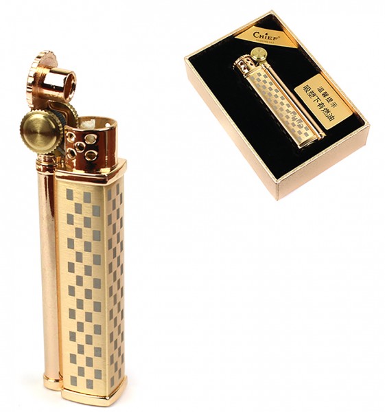 Красива запальничка Chief бензинова Красива запальничка Chief бензинова
