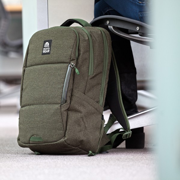 Рюкзак городской Granite Gear Bourbonite 25 Highland Peat Рюкзак городской Granite Gear Bourbonite 25 Highland Peat