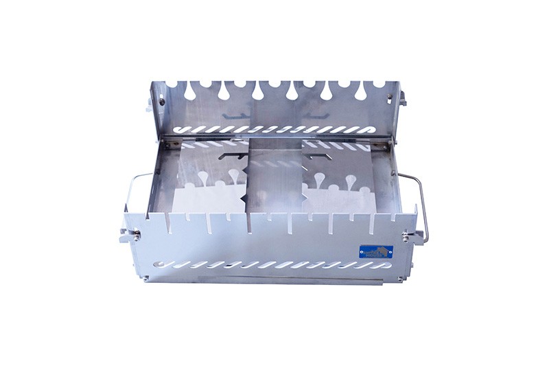 Раскладной мангал на 6 шампуров из нержавеющей стали и решеткой Раскладной мангал на 6 шампуров из нержавеющей стали и решеткой