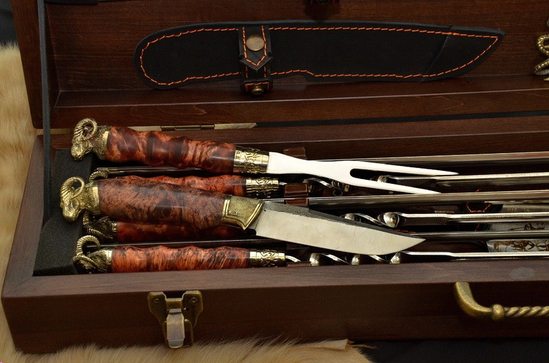 Набор для пикника Черный Егерь Набор для пикника Черный Егерь