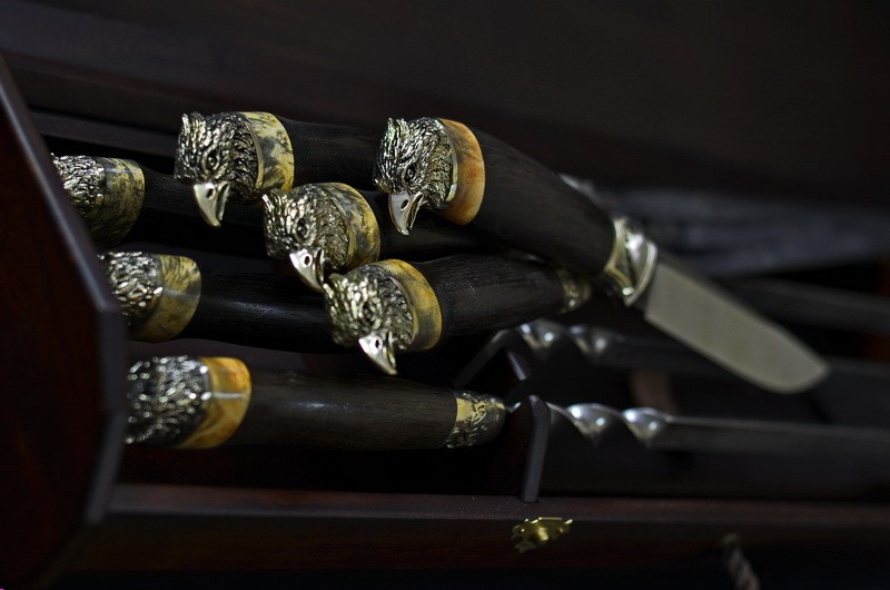 Набор авторских шампуров Полет ВИП в кейсе элит+нож Набор авторских шампуров Полет ВИП в кейсе элит+нож