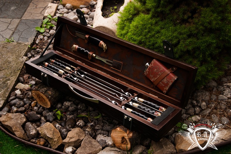 Набор шампуров ручной работы Полёт в кейсе Набор шампуров ручной работы Полёт в кейсе