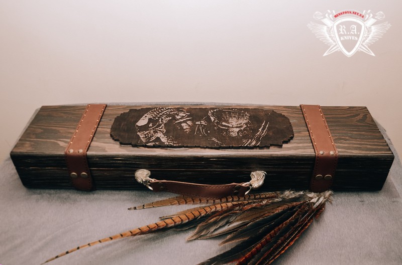 Набор шампуров Чужой против хищника в кейсе Набор шампуров Чужой против хищника в кейсе