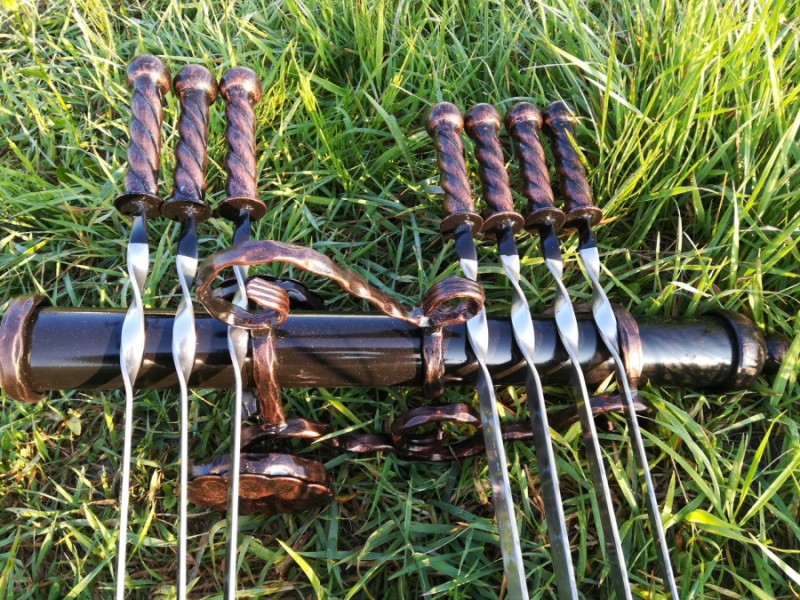 НАБІР ШАМПУРІВ ЯДРО + КОВАНА ПІДСТАВКА-ГАРМА НАБІР ШАМПУРІВ ЯДРО + КОВАНА ПІДСТАВКА-ГАРМА