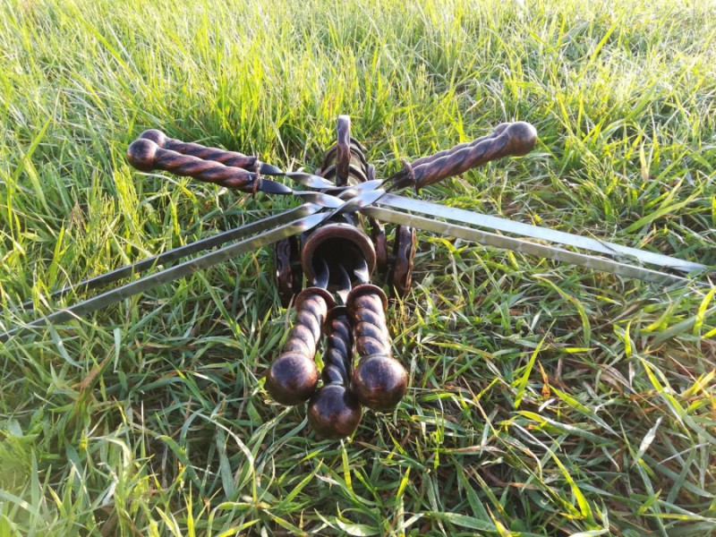 НАБІР ШАМПУРІВ ЯДРО + КОВАНА ПІДСТАВКА-ГАРМА НАБІР ШАМПУРІВ ЯДРО + КОВАНА ПІДСТАВКА-ГАРМА