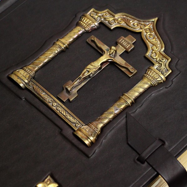 Библия большая с литьем на церковно-славянском языке Библия большая с литьем на церковно-славянском языке