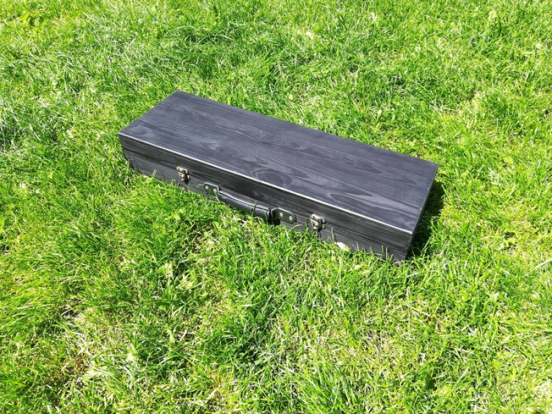 НАБОР ШАМПУРОВ С КОВАННОЙ РУЧКОЙ КАНАТ В ДЕРЕВЯННОМ ЧЕРНО-КРАСНОМ КЕЙСЕ НАБОР ШАМПУРОВ С КОВАННОЙ РУЧКОЙ КАНАТ В ДЕРЕВЯННОМ ЧЕРНО-КРАСНОМ КЕЙСЕ