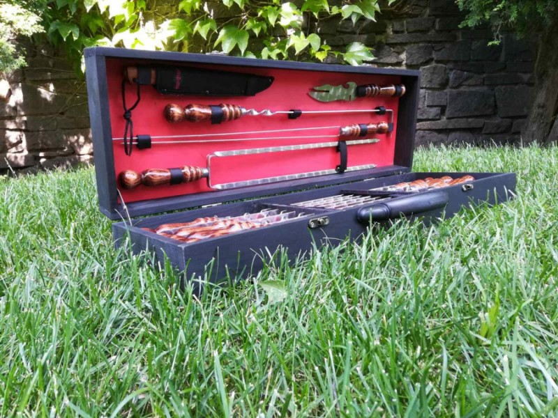 НАБОР ШАМПУРОВ VIP И НАБОР ИЗ 4 АКСЕССУАРОВ В ДЕРЕВЯННОМ КЕЙСЕ НАБОР ШАМПУРОВ VIP И НАБОР ИЗ 4 АКСЕССУАРОВ В ДЕРЕВЯННОМ КЕЙСЕ