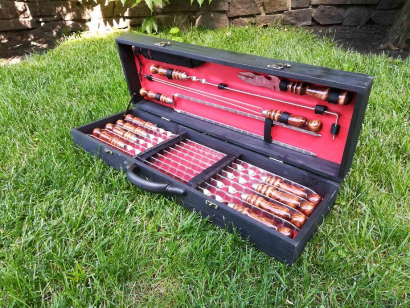 НАБОР ШАМПУРОВ VIP И НАБОР ИЗ 4 АКСЕССУАРОВ В ДЕРЕВЯННОМ КЕЙСЕ НАБОР ШАМПУРОВ VIP И НАБОР ИЗ 4 АКСЕССУАРОВ В ДЕРЕВЯННОМ КЕЙСЕ