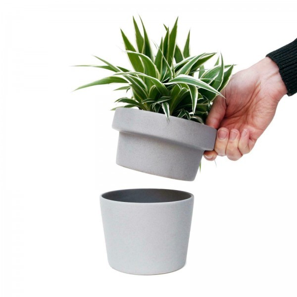 Горщик керамічний з тайником . Горщик керамічний з тайником .