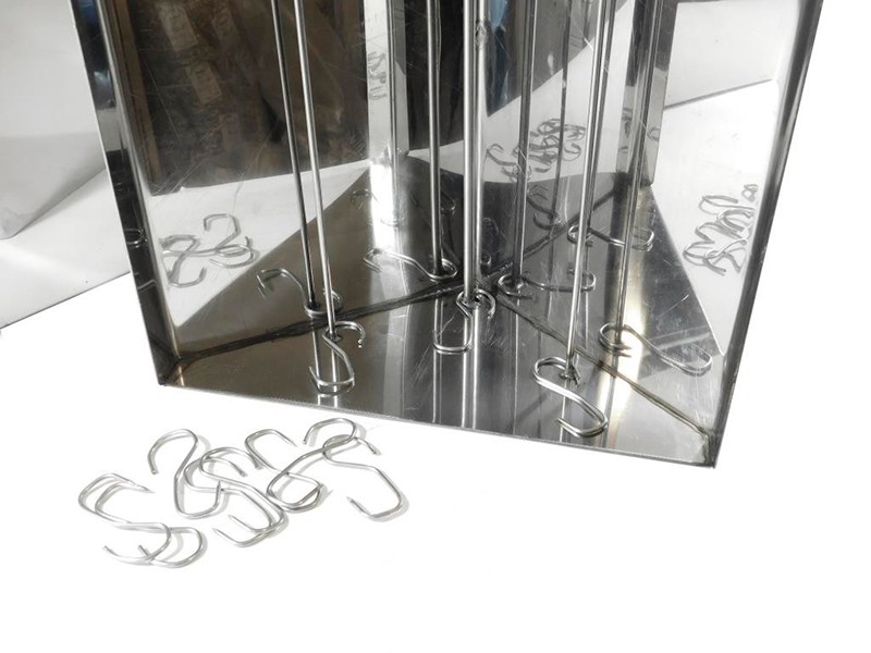 Коптильня ROYAL SMOKING із нержавіючої сталі 2 мм термометр у комплекті Коптильня ROYAL SMOKING із нержавіючої сталі 2 мм термометр у комплекті