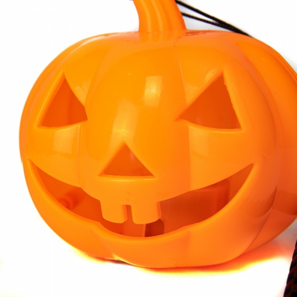 Ліхтарик - гарнюня гарбуз на Хелловін Ліхтарик - гарнюня гарбуз на Хелловін