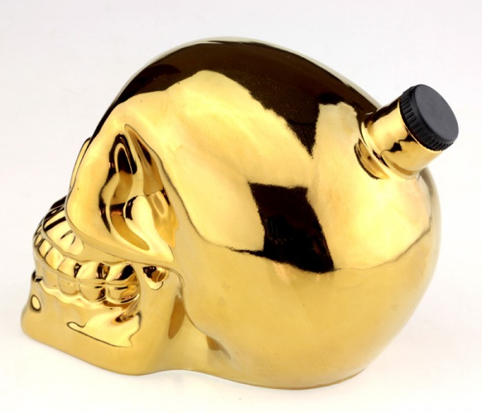 Коньячний набір Череп з чарками Коньячний набір Череп з чарками