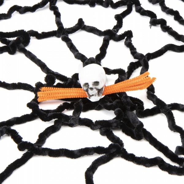 Декор на Хелловін: Павутина з черепом Декор на Хелловін: Павутина з черепом