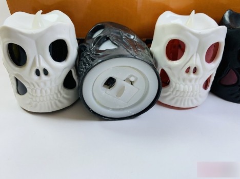 Свічка череп , що світиться Свічка череп , що світиться
