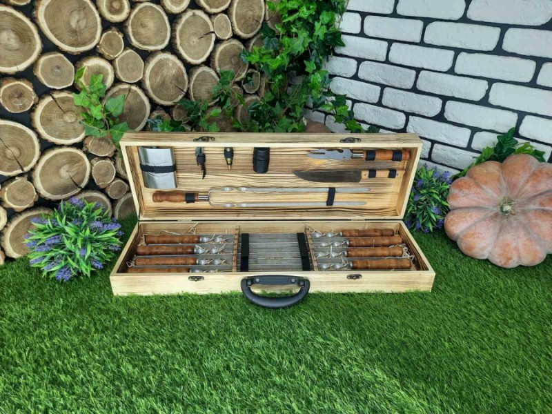 Подарочный набор шампуров "MASTER" В ДЕРЕВЯННОМ КЕЙСЕ Подарочный набор шампуров "MASTER" В ДЕРЕВЯННОМ КЕЙСЕ