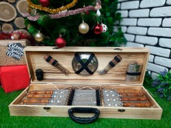  8  "Master" (720123 )