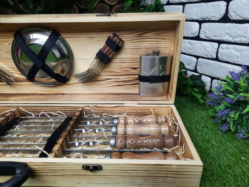 Набор 8 шампуров Elit (720х12х3 мм) Набор 8 шампуров Elit (720х12х3 мм)