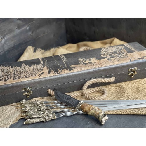 Шампура в расписном кейсе из бука Трофей с нож Шампура в расписном кейсе из бука Трофей с нож