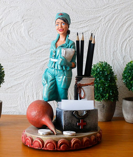 Статуэтка Леди Доктор визитница Статуэтка Леди Доктор визитница