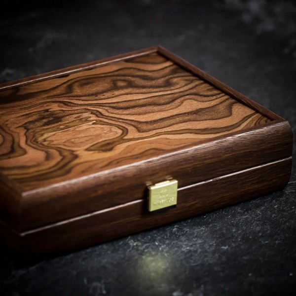 Доміно Manopoulos DVE20U Доміно Manopoulos DVE20U