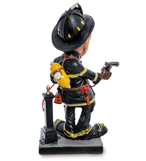 Статуетка " Пожежний " Статуетка " Пожежний "