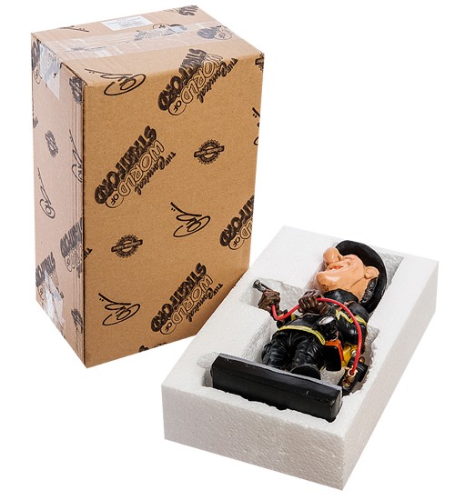 Статуетка " Пожежний " Статуетка " Пожежний "