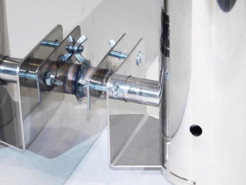 Коптильня горячего и холодного копчения из нержавейки 2 мм с дымогенератором Коптильня горячего и холодного копчения из нержавейки 2 мм с дымогенератором