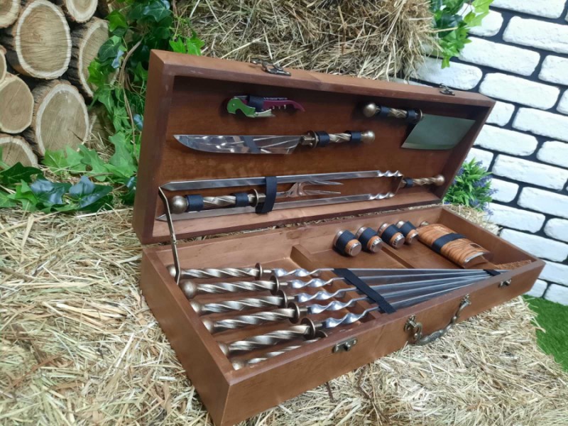 НАБОР ШАМПУРОВ С КОВАННОЙ РУЧКОЙ ВИКИНГ В ДЕРЕВЯННОМ КЕЙСЕ НАБОР ШАМПУРОВ С КОВАННОЙ РУЧКОЙ ВИКИНГ В ДЕРЕВЯННОМ КЕЙСЕ