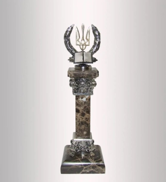 Стела Закон, Честь, Достоинство Стела Закон, Честь, Достоинство